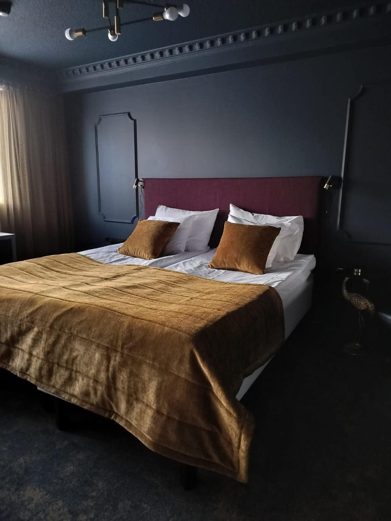 Hotel Kaeenpesae Ylivieska Εξωτερικό φωτογραφία